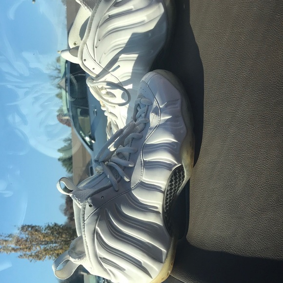 White out foams, size 10 - Picture 1 of 4